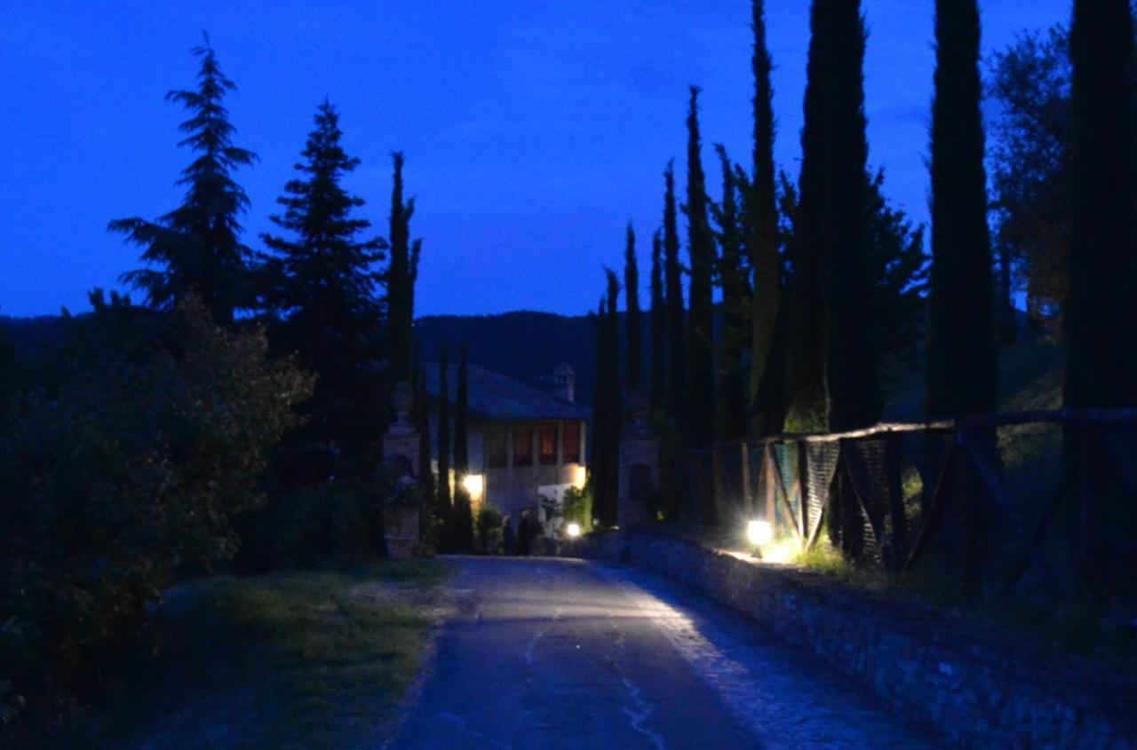 Cascina La Buca Guest House Castello di Serravalle Exterior photo